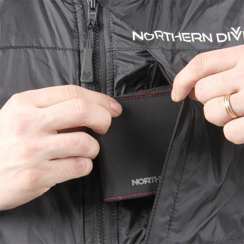 Northern Diver Metalux TEMPERATE 100 Undersuit - Click Image to Close